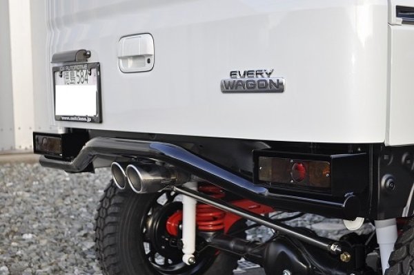 画像3: エブリイＤＡ１７ デュアルマフラーカッター　センター出し (3)