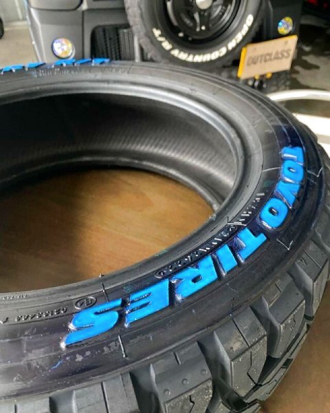 画像2: TOYO TIRES　OPEN COUNTRY RT165/60R15 ホワイトレター　 (2)